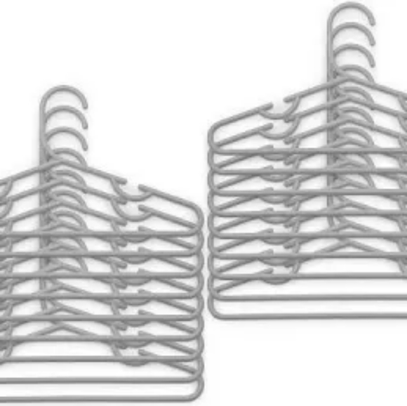 10 Delta Children's & Baby Clothing Hangers C Hooks in White - Picture 3 of 8